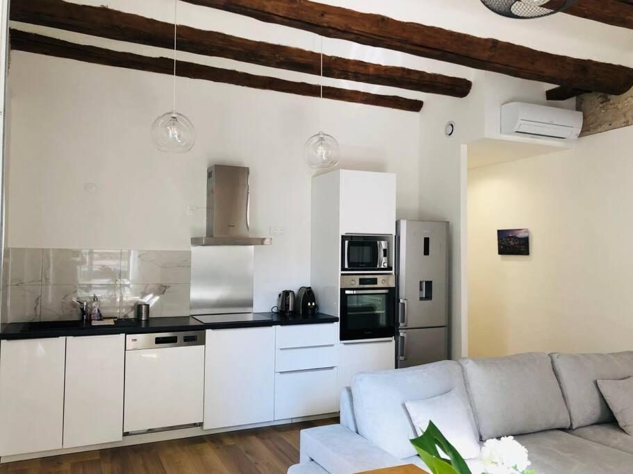 60m2 Au Coeur Du Vieux Port *